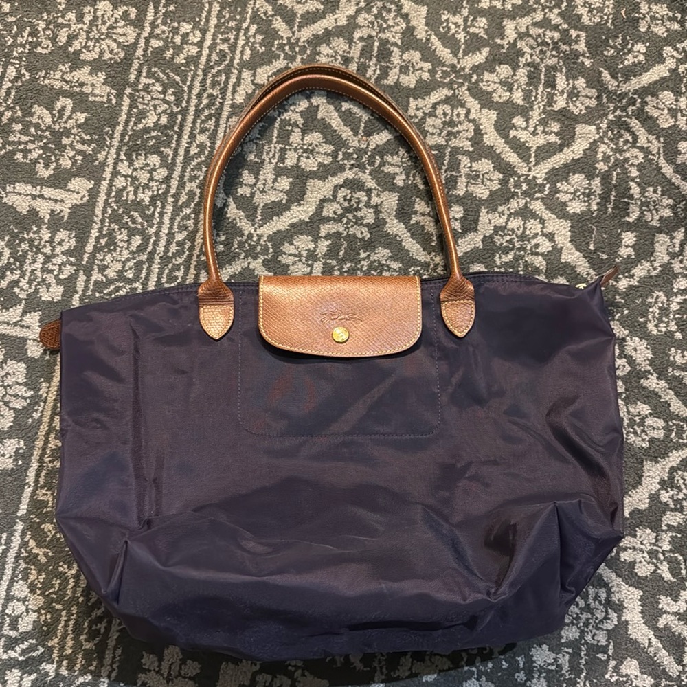 Longchamp purse
